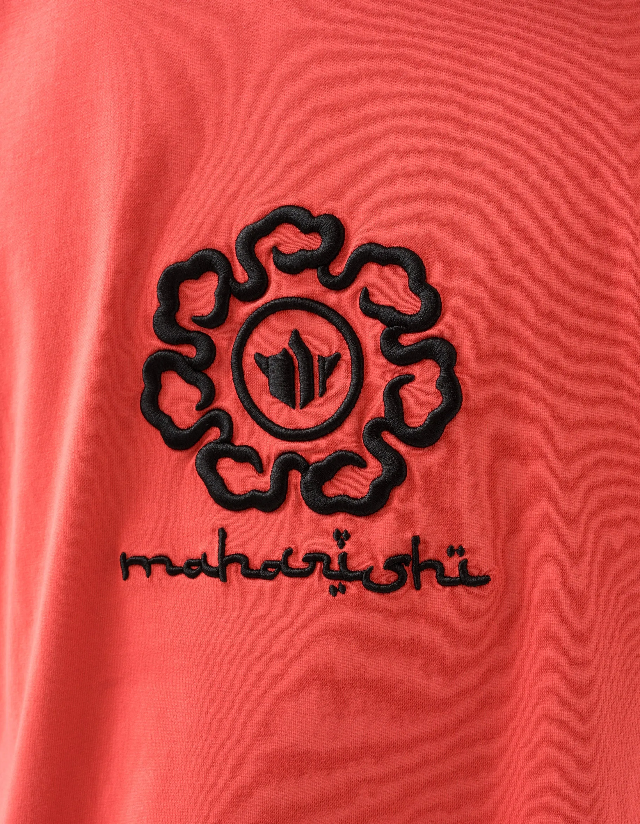 1378 Spiral Temple T-Shirt Light Lama Red