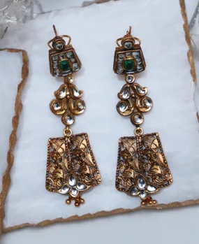 Green Kundan Texture Earrings